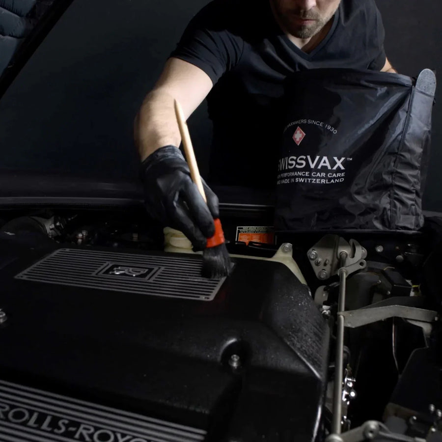 Nettoyage et protection du compartiment moteur – comment procéder de manière professionnelle, sûre et sans stress