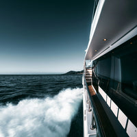 Brillance à chaque traversée : comment nettoyer et entretenir correctement votre bateau ou yacht