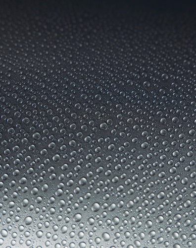 Die Wahl der richtigen Lackversiegelung: Wachs, Keramik oder Paint Protection Foil (PPF)?